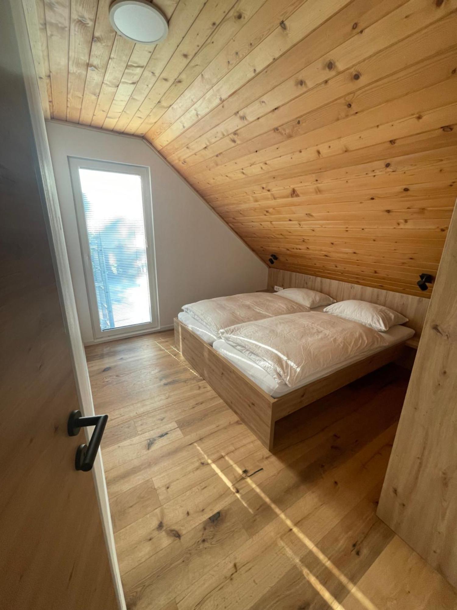 Walter Apartment