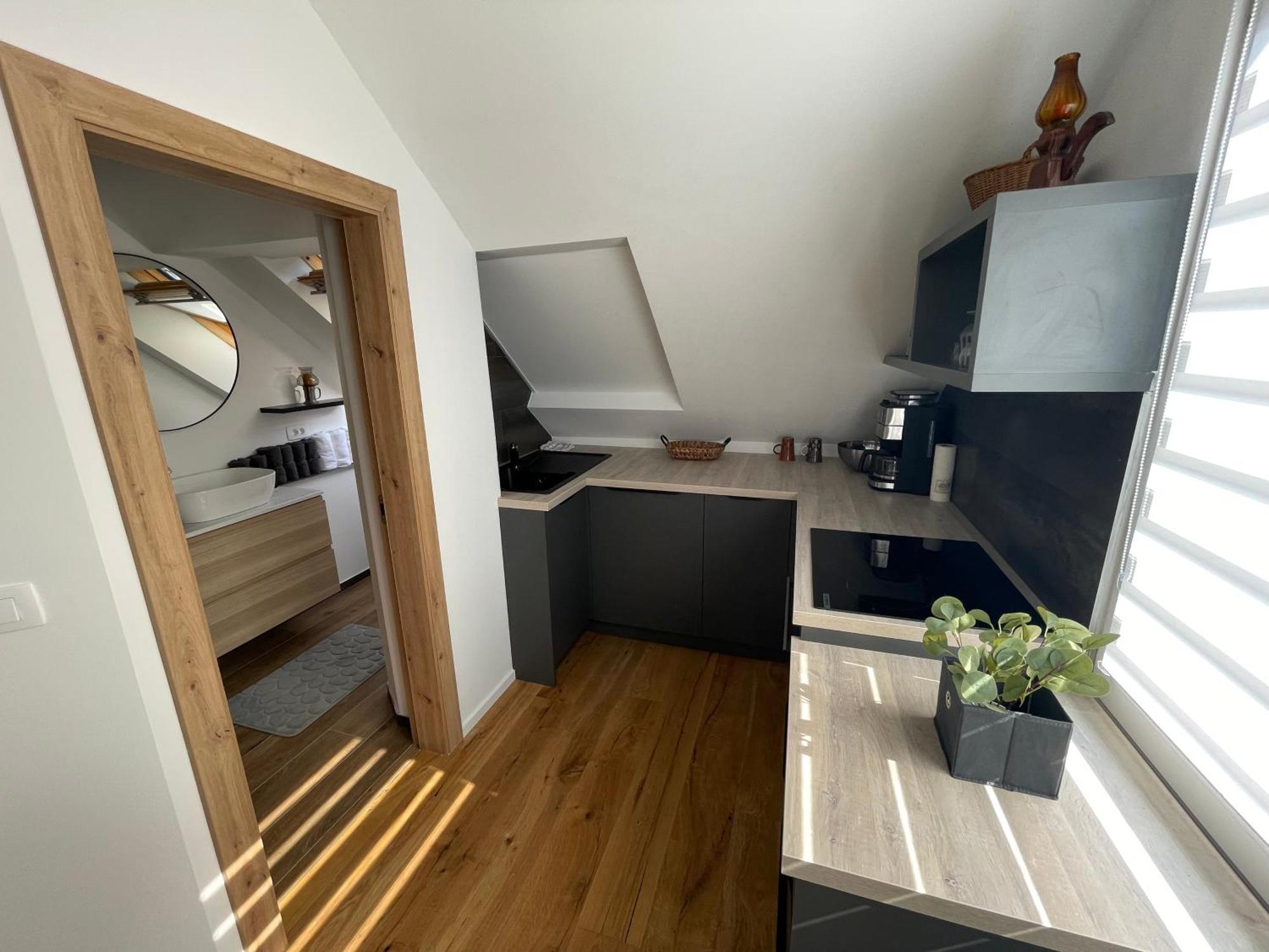 Walter Apartment